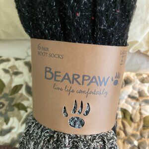 6 BEARPAW LADIES STOCKS